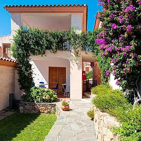 Bouganvillage טנאונלה