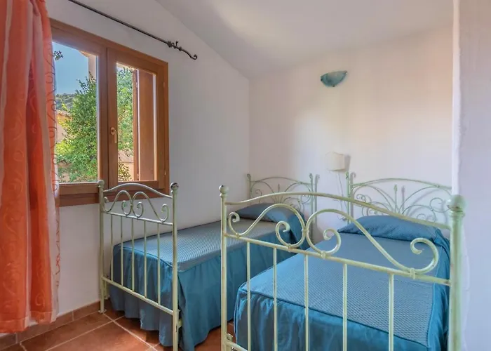 Aparthotel Con Piscina A A 1500 M Dal Mare